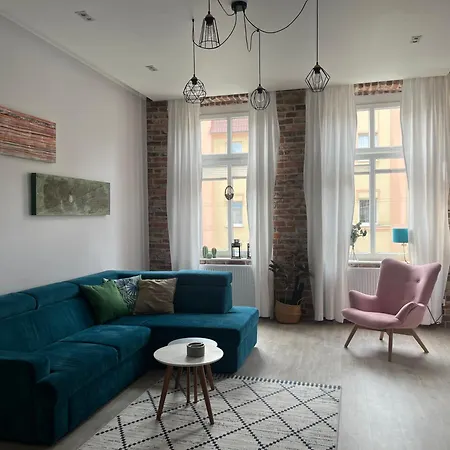 Paderewskiego 10 * Świnoujście